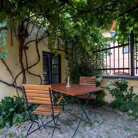 Aparthotel Casa Josef Bacon - La Strada - Sighişoara Esterno foto