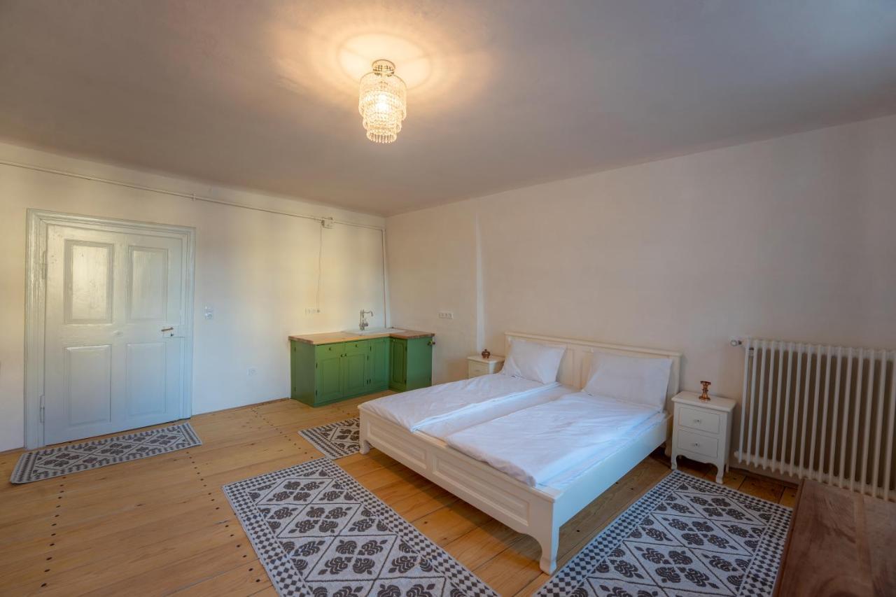 Aparthotel Casa Josef Bacon - La Strada - Sighişoara Esterno foto